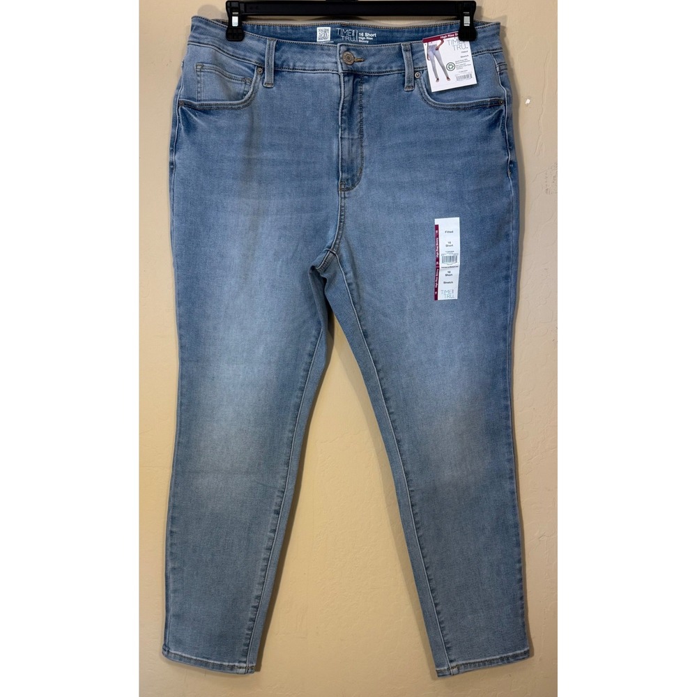 Time and Tru Skinny Jeans Women 16 Short Light Wash High Rise Stretch Pants NEW